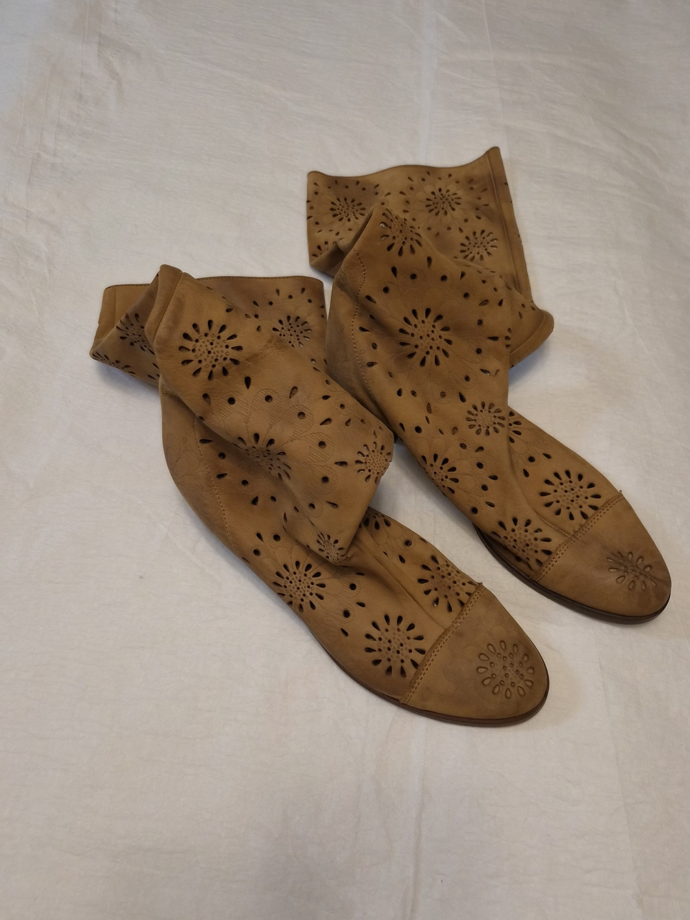 Anthropologie Foxglove Perforated Soft Leather Slouch Boots – Made in Italy